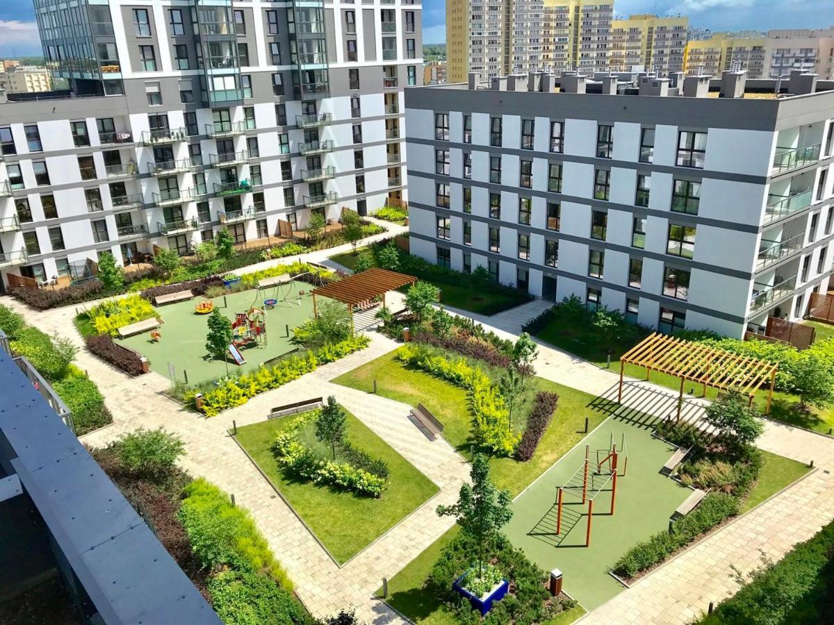 Galeria Rondo Wiatraczna Apartments Warszawa Exteriör bild