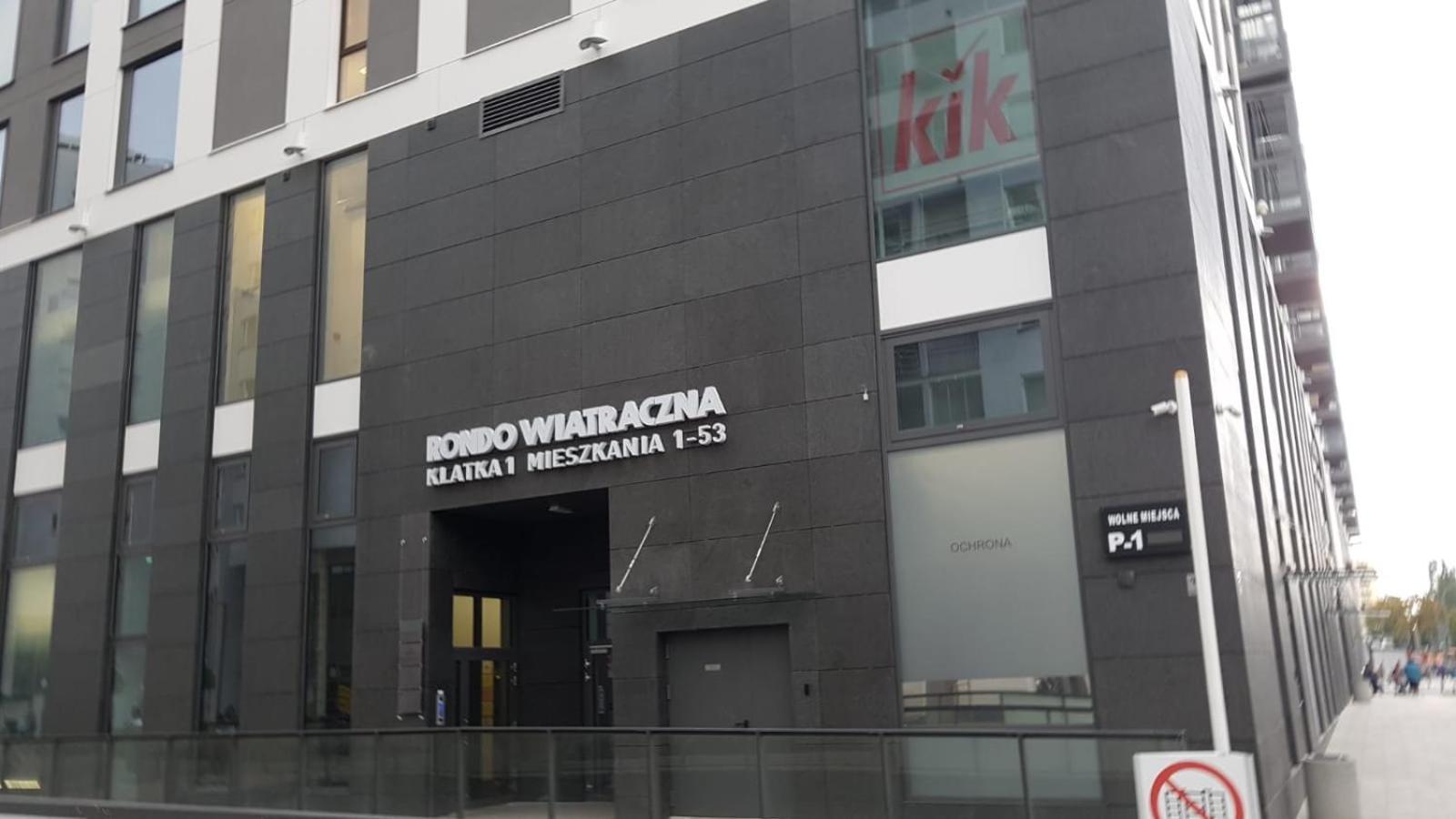 Galeria Rondo Wiatraczna Apartments Warszawa Exteriör bild
