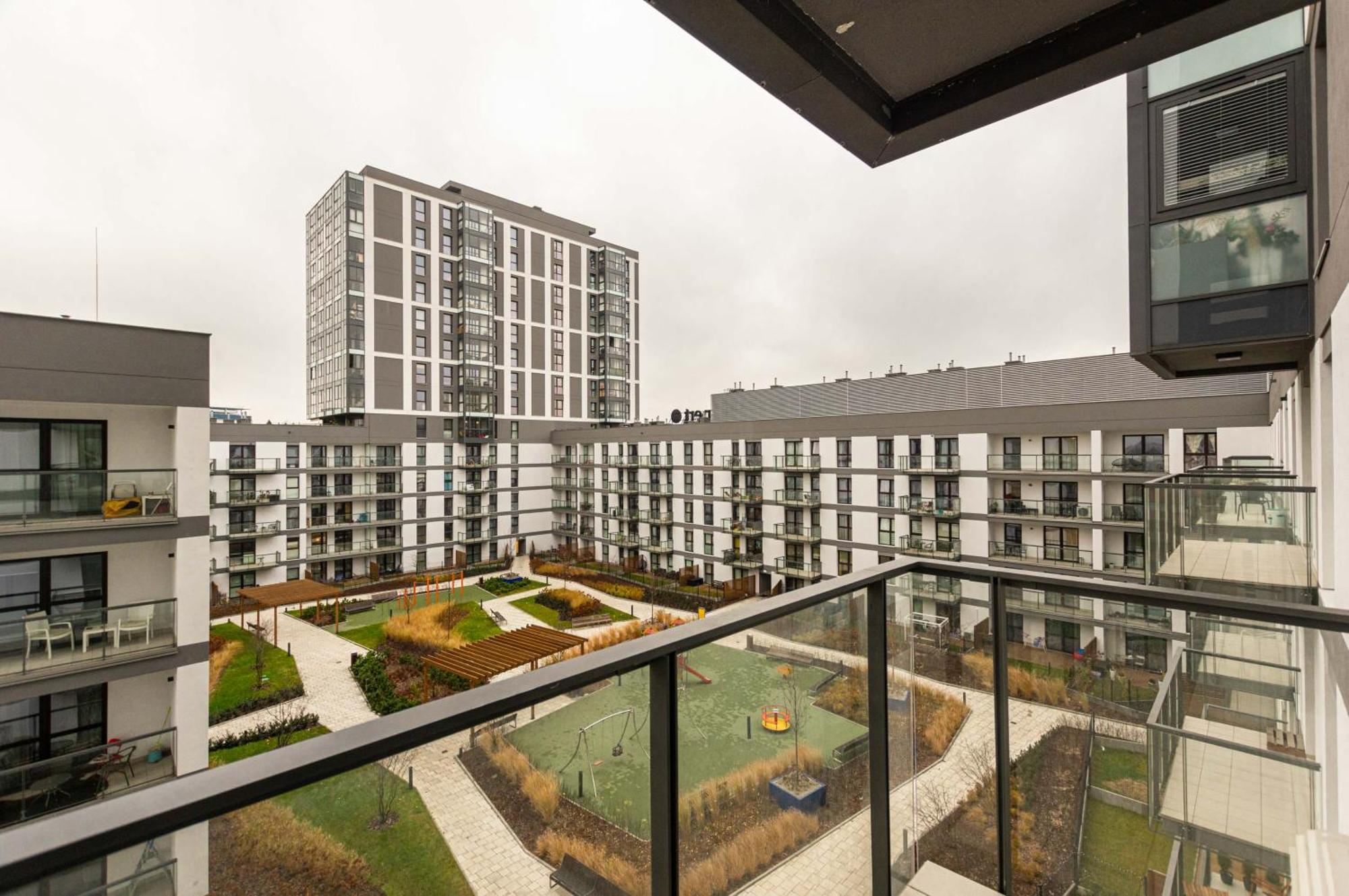 Galeria Rondo Wiatraczna Apartments Warszawa Exteriör bild