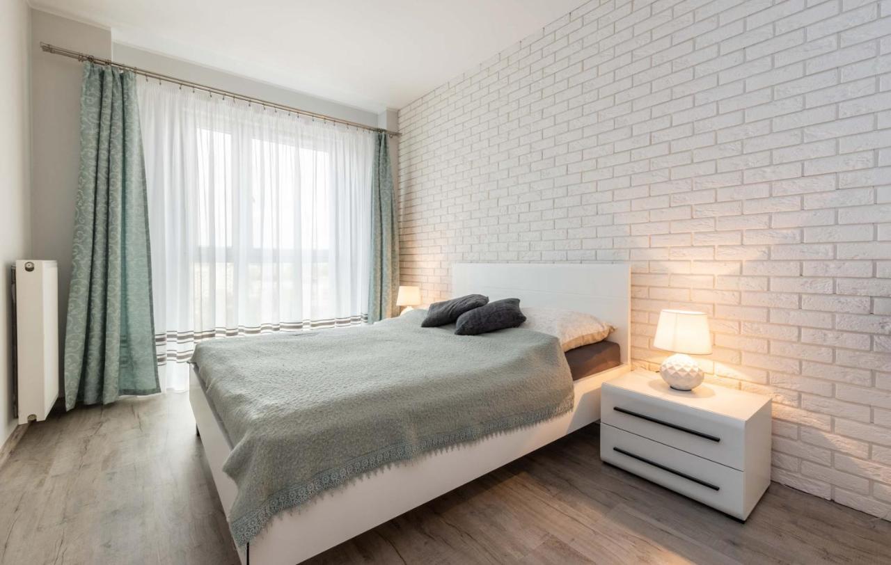 Galeria Rondo Wiatraczna Apartments Warszawa Exteriör bild