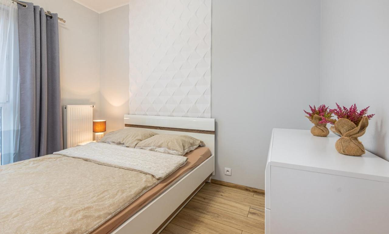 Galeria Rondo Wiatraczna Apartments Warszawa Exteriör bild